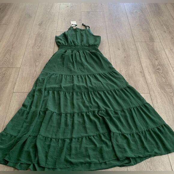 Pretty garden maxi dress very beautiful light weight perfect for summer night - Picture 2 of 5